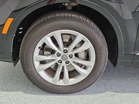 Used 2019 Audi Q7 3.0T Premium AWD/4WD image 11