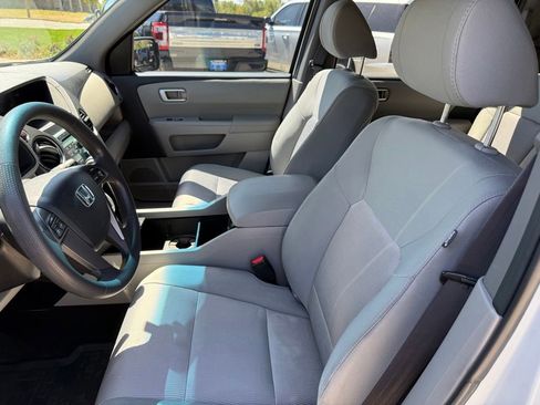 Used 2011 Honda Pilot EX image 12