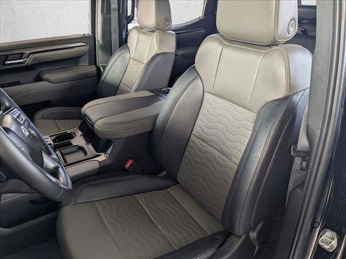 Certified 2024 Chevrolet Silverado 1500 ZR2 w/ Technology Package image 18