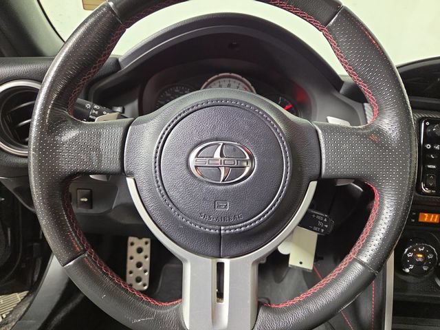 Used 2016 Scion FR-S RWD image 21