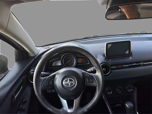 Used 2016 Scion iA FWD image 29