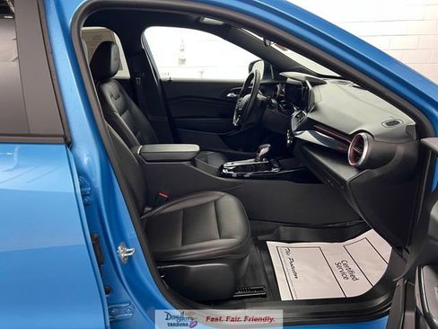 Used 2025 Chevrolet Trax RS w/ Driver Confidence Package image 40