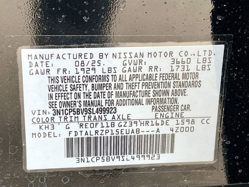 Used 2025 Nissan Kicks Play S FWD image 28