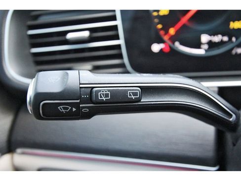 Used 2021 Mercedes-Benz GLE 350 image 11