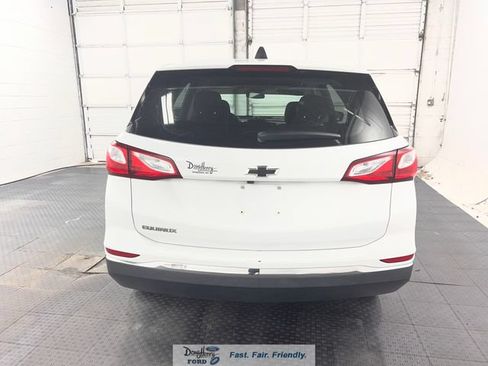 Used 2018 Chevrolet Equinox LS FWD image 6
