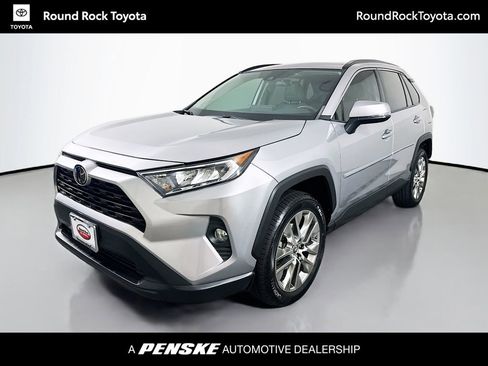 Certified 2019 Toyota RAV4 XLE Premium FWD image 1