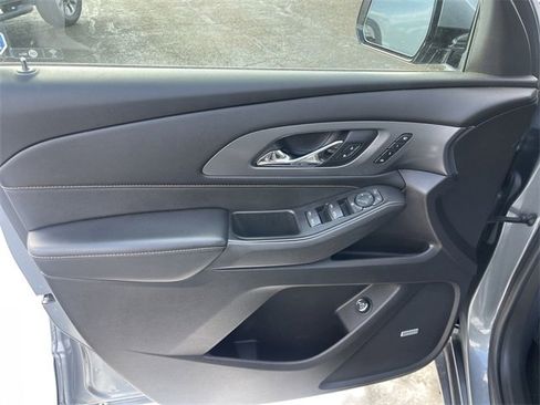 Used 2018 Chevrolet Traverse Premier w/ LPO, Floor Liner Package image 3