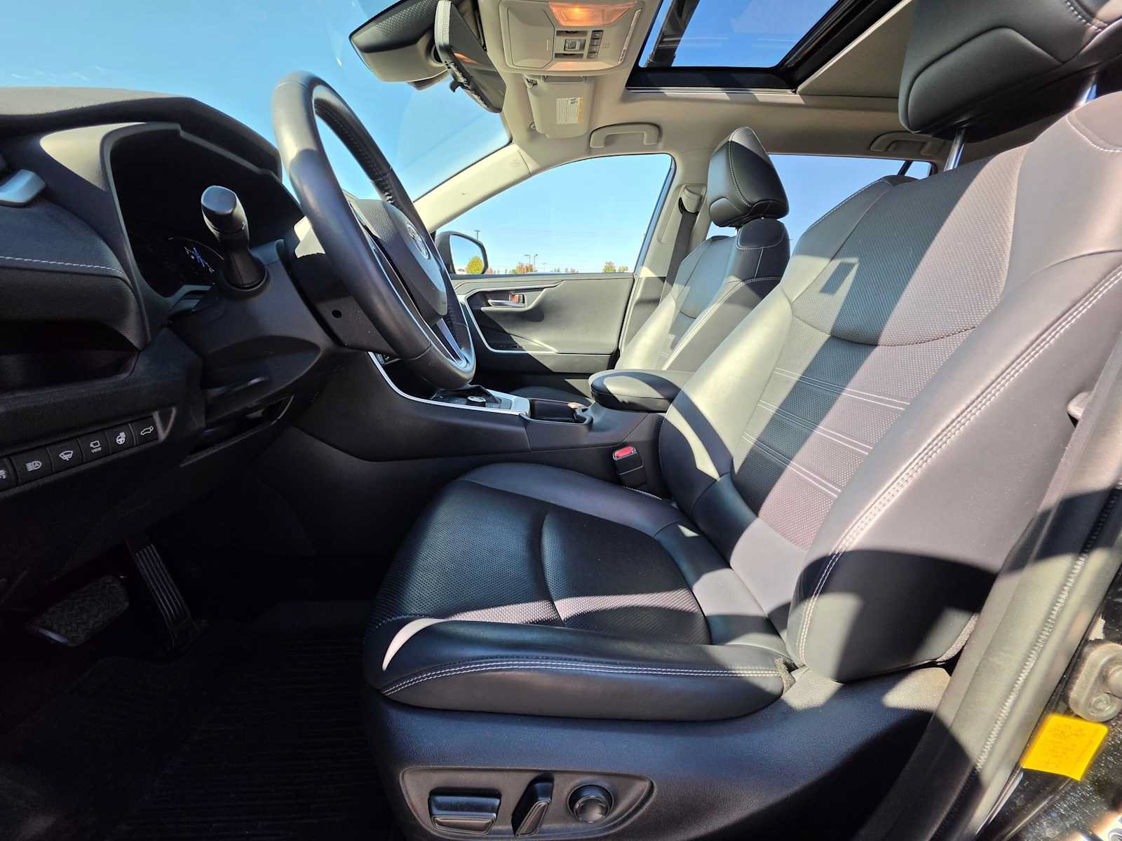 Certified 2020 Toyota RAV4 Limited AWD/4WD image 22