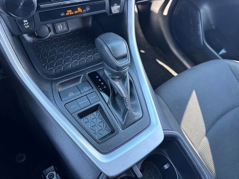 Used 2024 Toyota RAV4 LE image 15