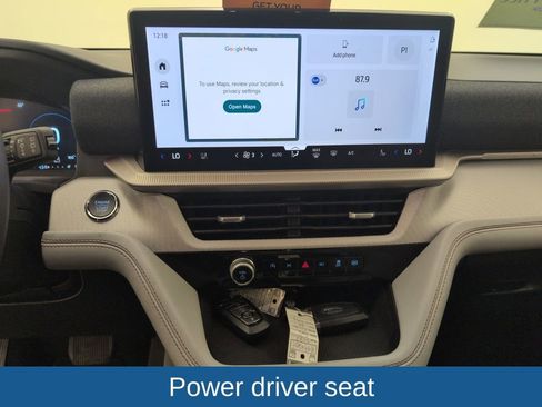 Certified 2025 Ford Explorer Active w/ Active Comfort Package image 25