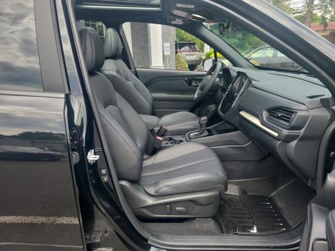 Certified 2025 Subaru Forester Limited AWD/4WD image 29