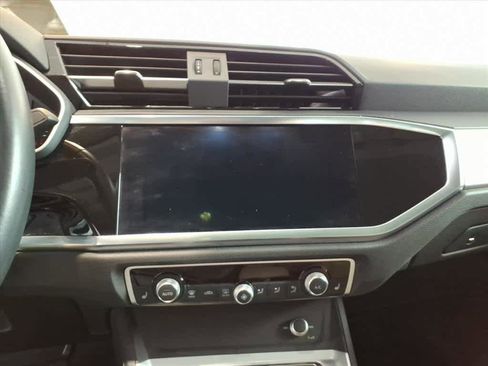 Used 2022 Audi Q3 2.0T Premium image 13