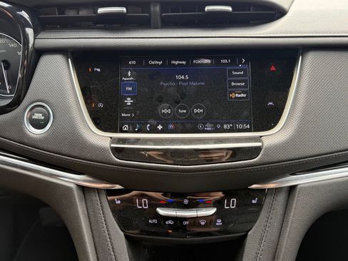 Used 2023 Cadillac XT6 Luxury FWD image 16