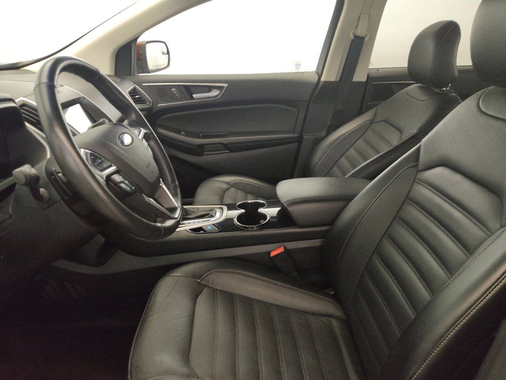 Used 2016 Ford Edge SEL w/ Equipment Group 201A AWD/4WD image 17