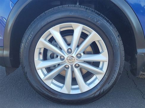 Used 2018 Nissan Rogue Sport S w/ S Appearance Package image 29