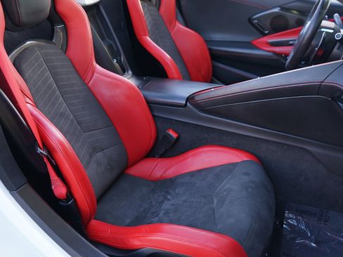 Used 2023 Chevrolet Corvette Stingray Premium Conv w/ Stealth Interior Trim Package image 14