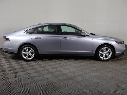 Certified 2025 Honda Accord LX image 15