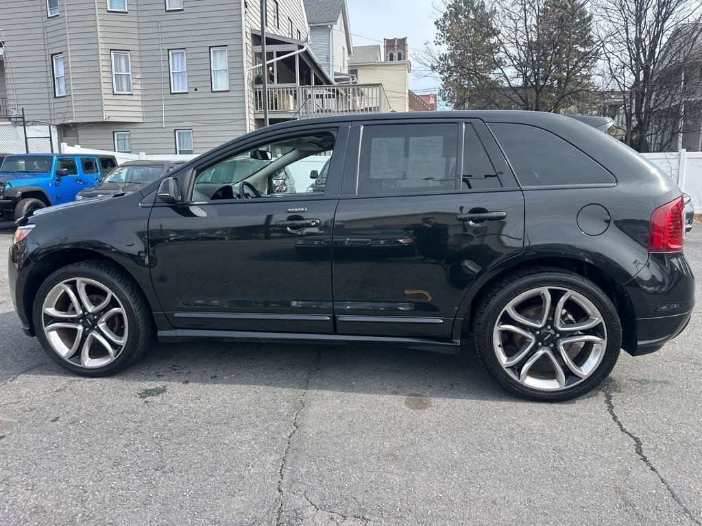 Used 2013 Ford Edge Sport w/ Driver Entry Pkg AWD/4WD image 4