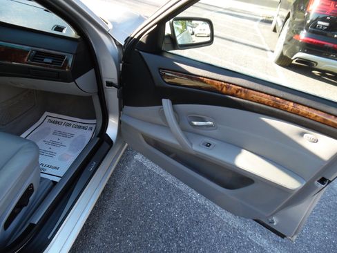 Used 2008 BMW 535i Sedan w/ Premium Pkg image 20