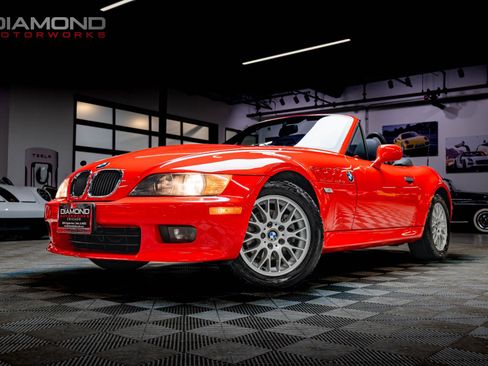 Used 2001 BMW Z3 2.5i image 2