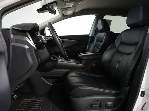 Used 2023 Nissan Murano SV image 13