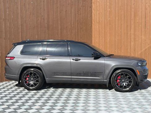 Used 2024 Jeep Grand Cherokee L Summit image 16