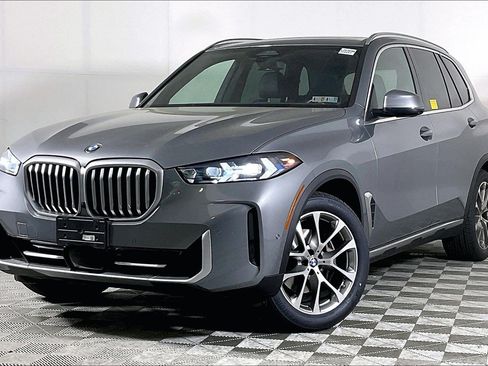 Certified 2024 BMW X5 xDrive40i w/ Premium Package AWD/4WD image 1