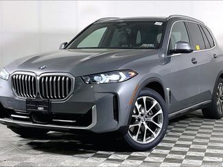 Certified 2024 BMW X5 xDrive40i w/ Premium Package AWD/4WD video 1