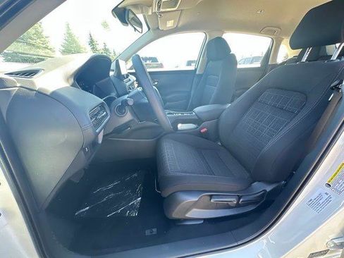 New 2025 Honda HR-V LX image 27