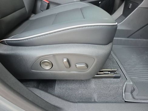 New 2026 Buick Enclave Sport Touring w/ Power Package FWD image 41