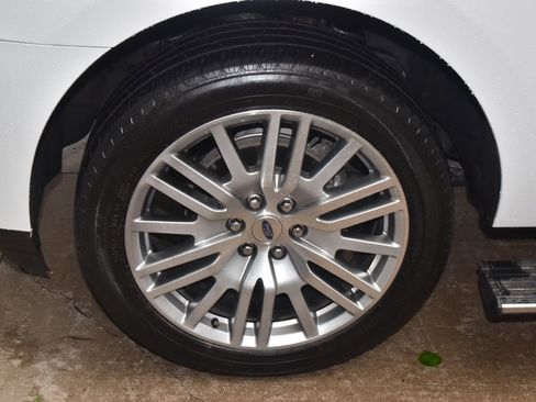 Used 2024 Ford Expedition Limited AWD/4WD image 41