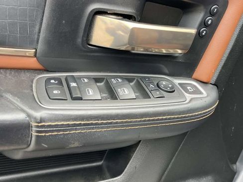 Used 2022 RAM 2500 Limited AWD/4WD image 33