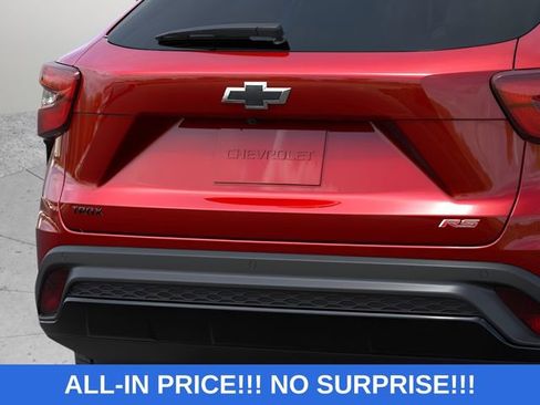 New 2026 Chevrolet Trax RS w/ Driver Confidence Package FWD image 24