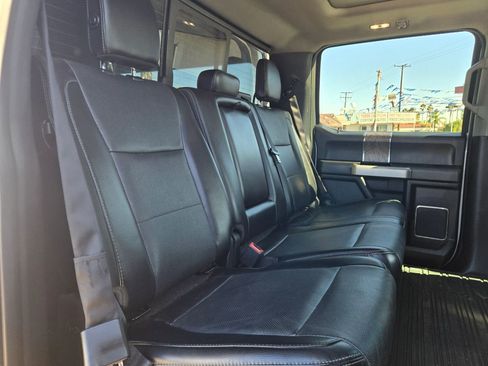 Used 2017 Ford F250 Lariat w/ Lariat Ultimate Package image 17