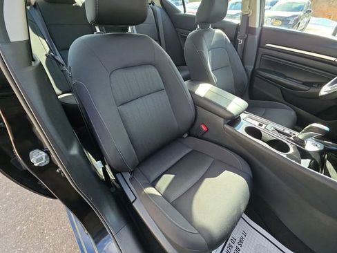 Certified 2022 Nissan Altima 2.5 SV w/ SV Premium Package image 27