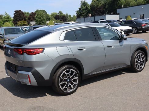 Used 2026 BMW X2 xDrive28i w/ Technology Package AWD/4WD image 5