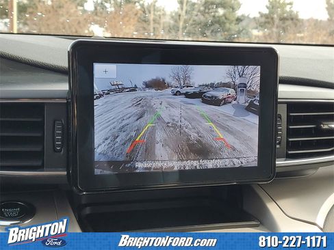 Used 2023 Ford Explorer XLT w/ Equipment Group 202A image 24