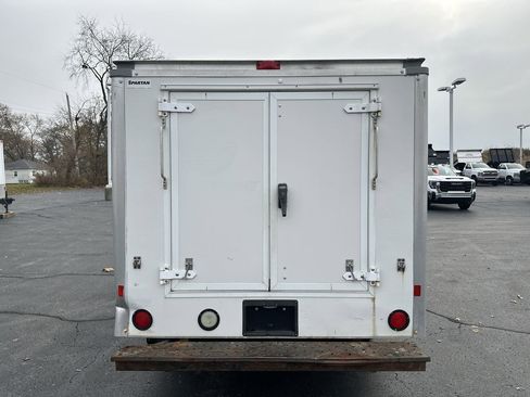Used 2014 Chevrolet Express 3500 image 21