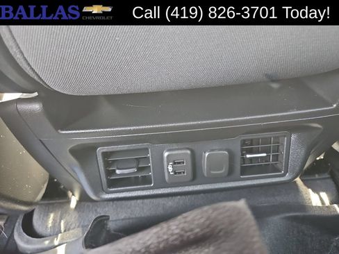 Certified 2022 Chevrolet Silverado 1500 RST AWD/4WD image 22
