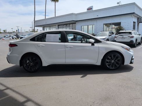 Certified 2024 Toyota Corolla SE image 5