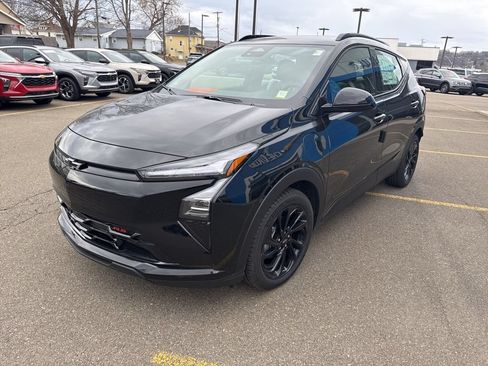 New 2027 Chevrolet Bolt RS FWD image 7