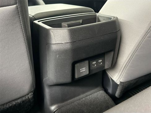 Certified 2025 Toyota Tacoma TRD Sport w/ TRD Sport Upgrade Package image 36