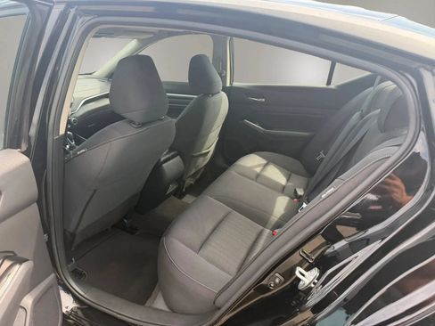 Used 2022 Nissan Altima 2.5 SV w/ SV Premium Package FWD image 29