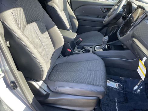 Certified 2025 Subaru Forester Premium w/ Convenience Package #2 image 18