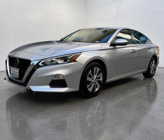 Used 2020 Nissan Altima 2.5 S FWD image 1