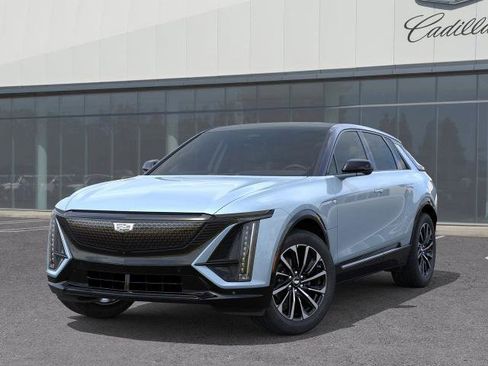 New 2026 Cadillac Lyriq Sport AWD/4WD image 6