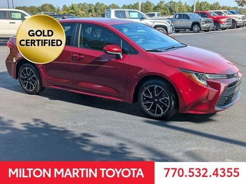 Certified 2023 Toyota Corolla LE FWD image 2