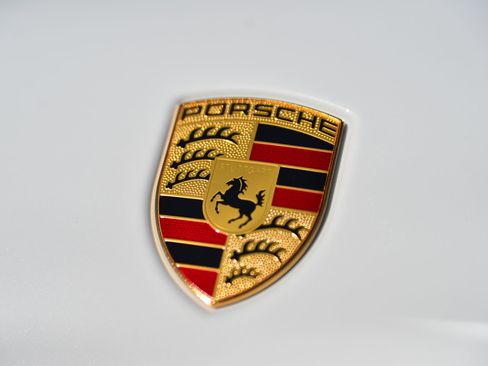 Certified 2026 Porsche Macan AWD/4WD image 20