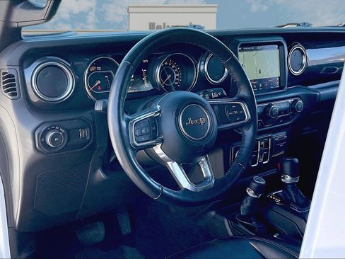 Certified 2023 Jeep Wrangler Unlimited Sahara image 13