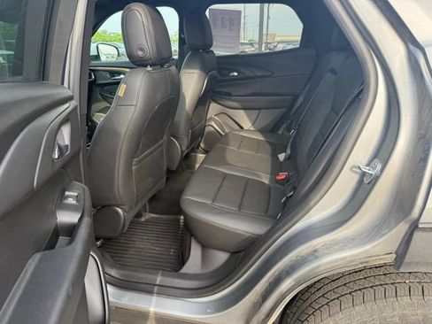 Used 2023 Chevrolet TrailBlazer ACTIV w/ Sun and Liftgate Package AWD/4WD image 15